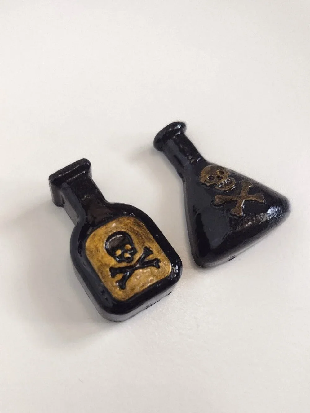 2 Black & Gold Gothic Halloween Apothecary Bottles, Skull & Crossbones Flat-back